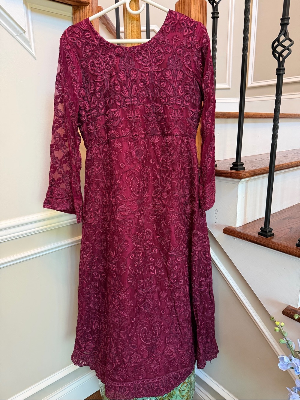 Women's Embroidered Long Sleeve Burgundy Dress